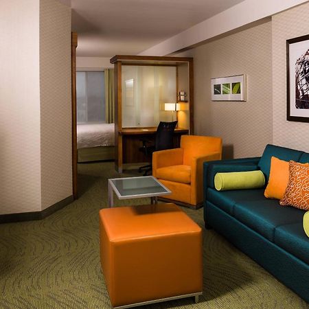 Springhill Suites By Marriott New York Laguardia Airport Exteriör bild