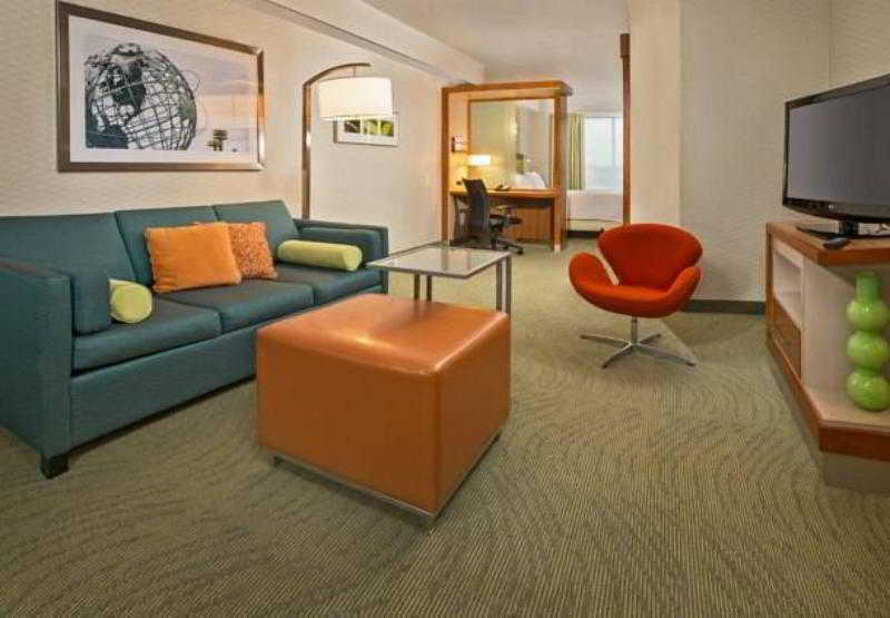 Springhill Suites By Marriott New York Laguardia Airport Exteriör bild